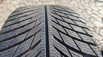 Zimné pneu 225/40 R19 --- HANKOOK , MICHELIN - 4