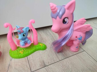 NOVÁ Sada My little pony, koníky s hojdačkou a šmýkačkou - 4