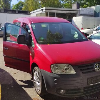 Volkswagen Caddy MAXI 1,6 MPI LPG 5míst - 4