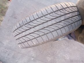 Predám pneu 185/60 R14 +elektrony - 4