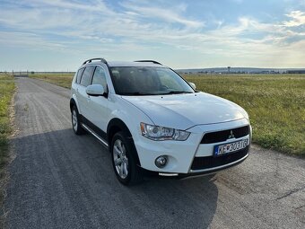 Mitsubishi Outlander 2.2 DI-D Intense - 4