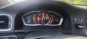 Volvo V60, 2018, 2,0 l  diesel D2, 88 kW, 213000km, navi - 4