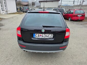 ŠKODA OCTAVIA COMBI SCOUT 2.0CRTDI 103KW MT6 4X4 ,XENON,NAVI - 4