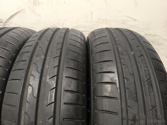 185/60 R15 Letné pneumatiky Dunlop Sport BluResponse 4 kusy - 4