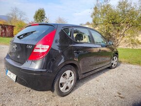 Hyundai i30 1.4 gls - 4