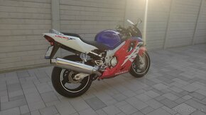 Predám Honda CBR 600 F - 4