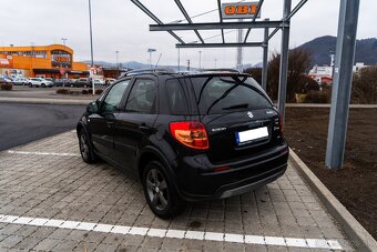 Suzuki SX4 4x4 88kW benzín - 4