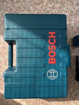 Bosch GRL 300 HV Professional + BT 300 HD + GR 240 - 4