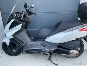 Kymco Downtown 300ie - 4