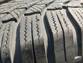 Predam 2ks pneu 215/70/r16    zimne  100T   Bridgestone - 4