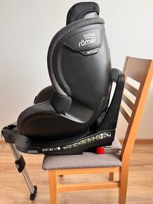 BRITAX RÖMER Autosedačka Dualfix i-Size - 4