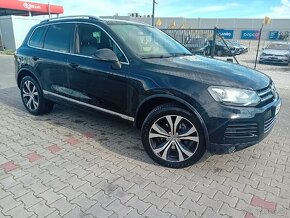 Volkswagen Touareg - 4