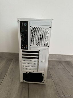 Ryzen 7 5700X3D, 32GB, RTX 3060 , 1TB NvMe - 4