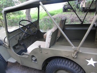 Predám Jeep Willys CJ-AAA po komplet GO - - 4