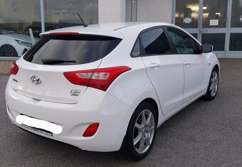 Hyundai i30 102 000 km - 4