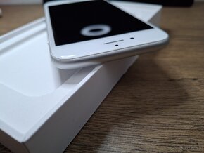 iPhone 8 64GB – Biely, ako nový, TOP stav - 4