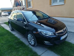 Opel Astra J 1.7cdti - 4