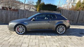 Rozpredám Alfa Romeo Brera 2.4JTDm 154kW na diely - 4