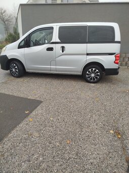 Nissan NV 200 - 4