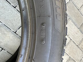 Zimné Pneu 2KS 225/55/R17 {DOT 3919} - 4