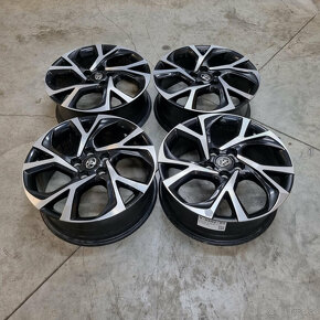 Originál TOYOTA disky 5x114.3 R18 ET50 - 4