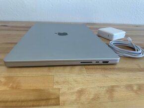 Apple MacBook Pro 16” M2 Max / 96GB / 8TB - 4