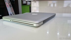 Apple Mac book Pro 2011 - 4