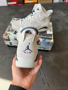 Nike Jordan 6 Retro Georgetown - 4