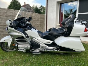 Honda Goldwing GL1800 - 4