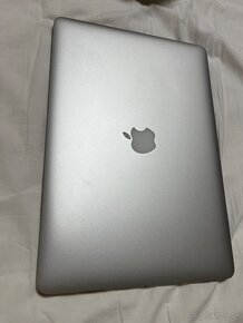 Apple Macbook Pro Retina - 4