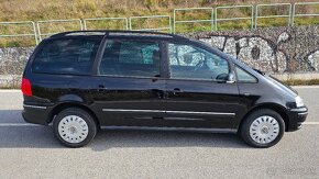 Volkswagen Sharan 2.0 TDI Comfortline - 4