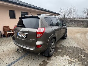 Toyota Rav 4 2.2 d-cat 2009 - 4