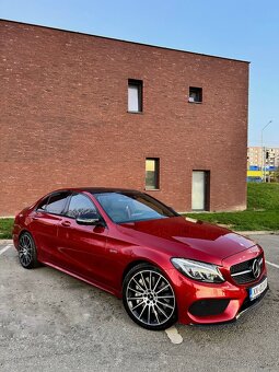 Mercedes-Benz C43 AMG / 270kW Biturbo 4Matic - 4