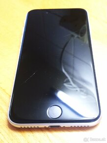 kompaktny iPhone SE 2020 64GB white 98% baterka - 4
