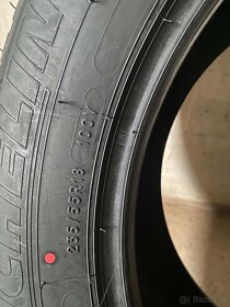 235/55 r18 - 4