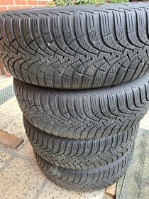 predam elektrony so zimnymi pneumatikami 205/60 R16 - 4