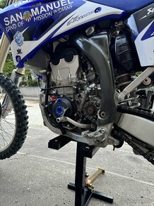 Yamaha yzf250 USA version - 4