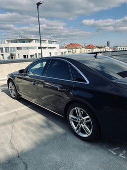 Predám Audi A8 - 4