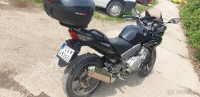 Honda CBF1000 - 4