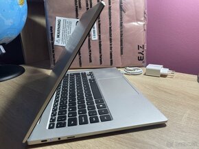 Ultrabook Samsung Galaxy Book Go LTE + taška + adaptér - 4