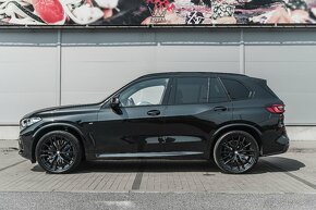 BMW X5 xDriveM50i A/T DPH - 4