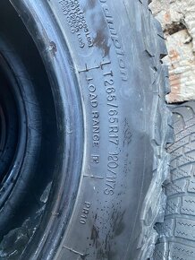 BFGoodrich All-Terrain T/A 265/65 R17 - 4