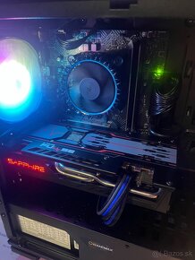 Pc : i3 12100f , 16gb ddr5 , ssd 512gb nvme , rx 5600xt - 4