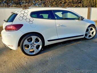 Predám VW Scirocco 2011 , 150tis. Km - 4