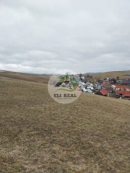 Veľký pozemok na stavbu RD 15km od Dolného Kubína. ID P003BD - 4