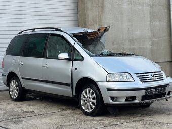 Predám náhradné diely na Volkswagen sharan 1,9tdi-85kw 2006 - 4