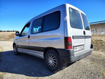 Citroen Berlingo 1.4 - 4