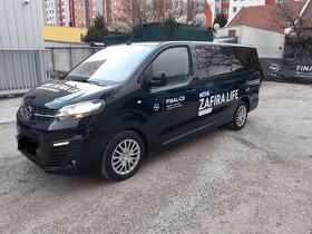 9 miestne auto na Prenajom - 4