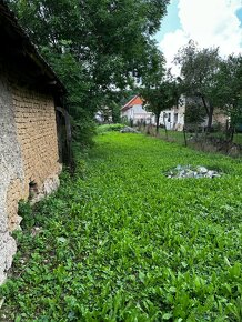 Ponúkame na predaj domček v obci Hradište kúsok od BN - 4