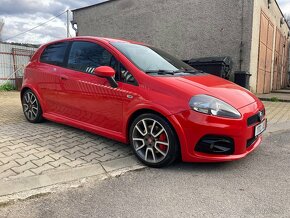 fiat grande punto abarth - 4